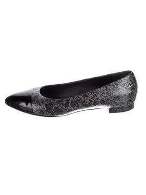 Chanel’s Interlocking CC Logo Pointed Toe Ballet Flats
